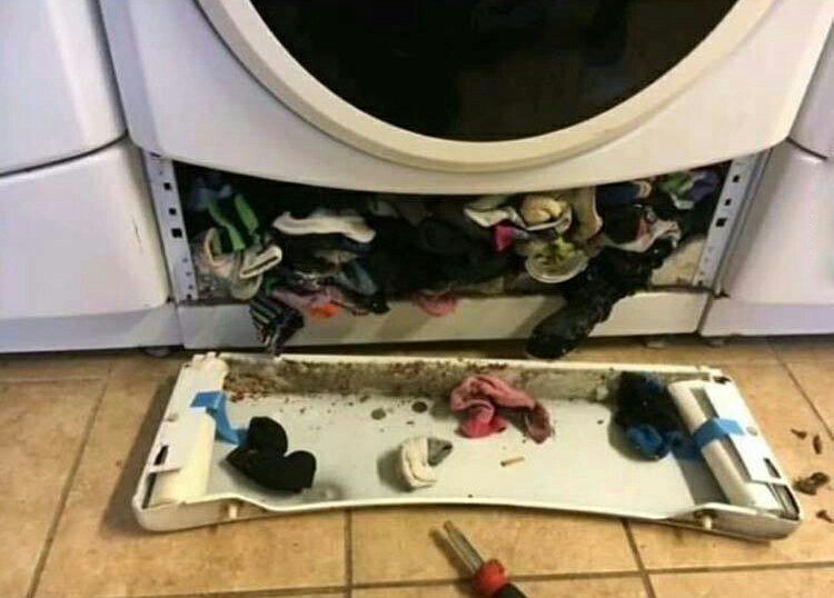 носки в стиральной машинке